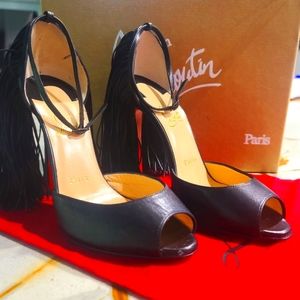 6.5 Christian Louboutin Otrot (36.5)